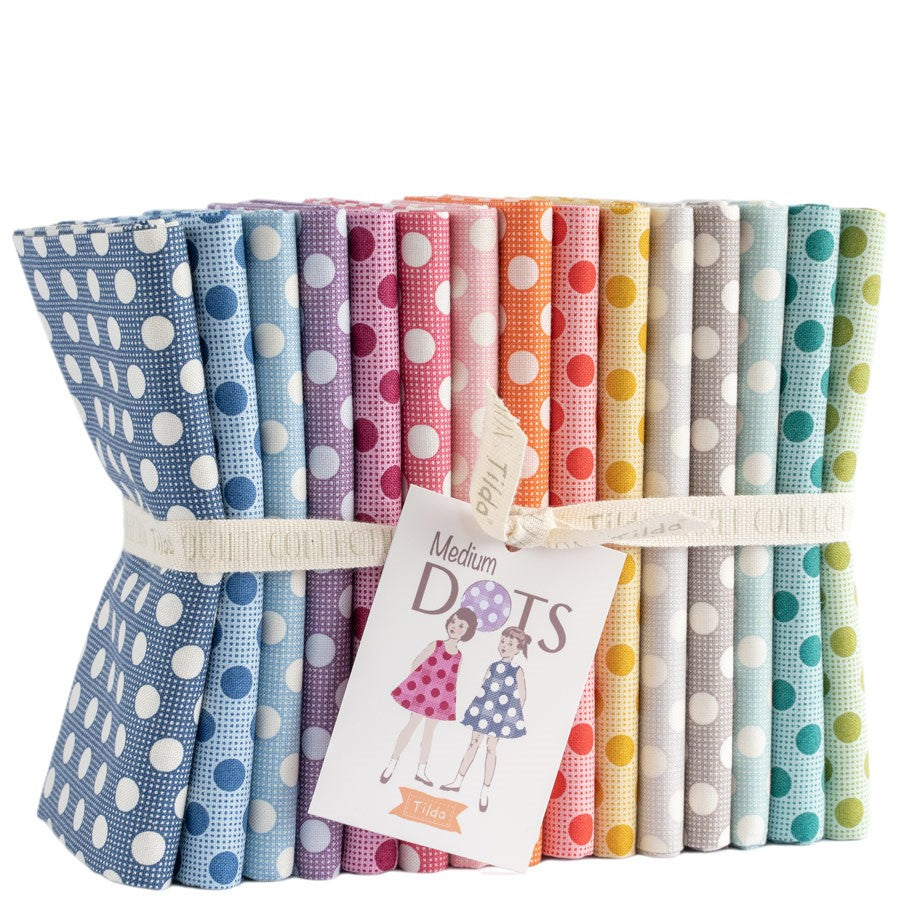 Fabric Fat Quarters Medium Dots: 50 x 55cm (Bundle of 15)